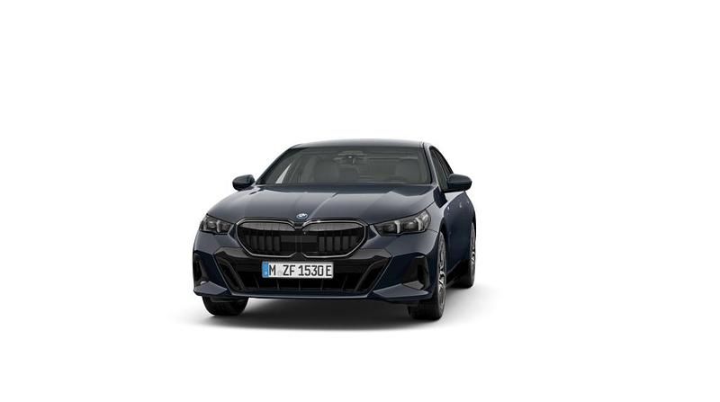 Schwarz Gebraucht 2024 BMW 550e M Sport Limousine | 78.560 € (Fairer Preis) - Bild 1/1