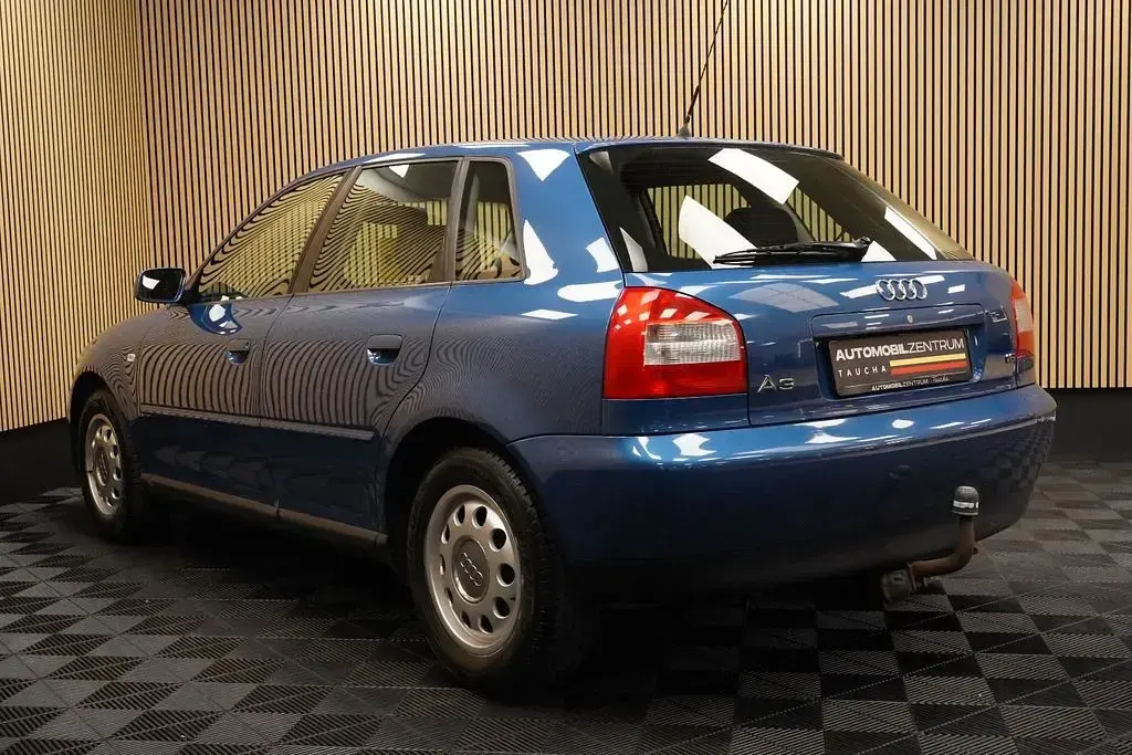 Gebraucht Audi A3 Attraction 102 PS (75 kW) 2003 Blau Kleinwagen