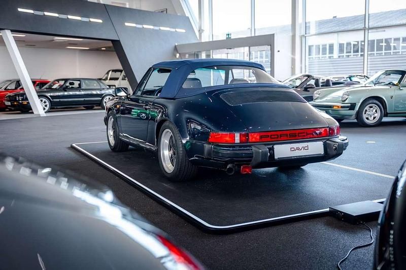Gebraucht Porsche 911 231 PS (169 kW) 1983 Nachtblau met. Cabrio