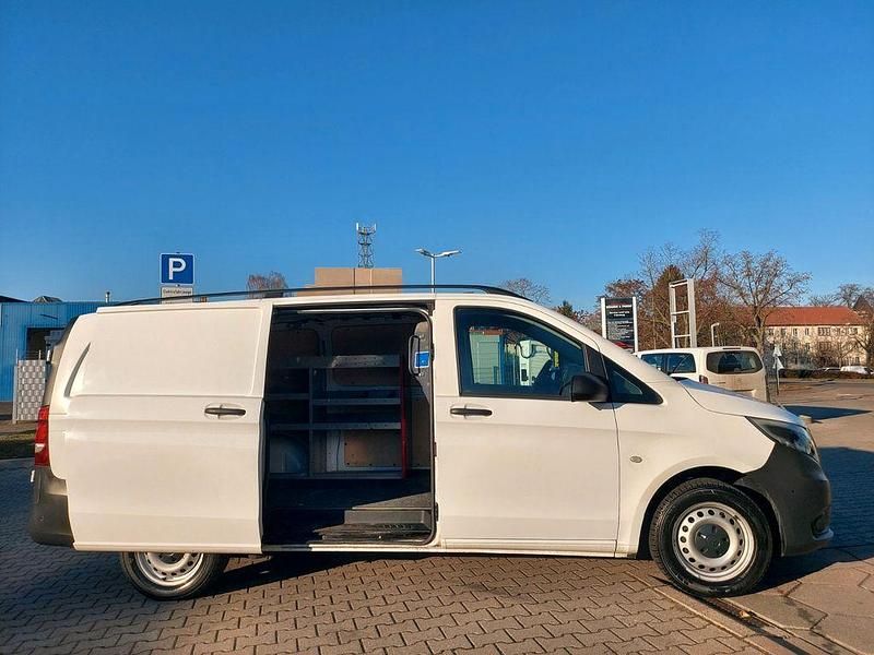 Gebraucht Mercedes Vito 163 PS (119 kW) 2019 Weiß Van