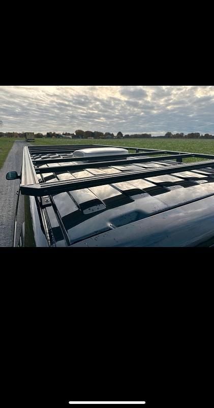 Gebraucht VW Multivan 150 PS (110 kW) 2018 Schwarz Van / Kleinbus