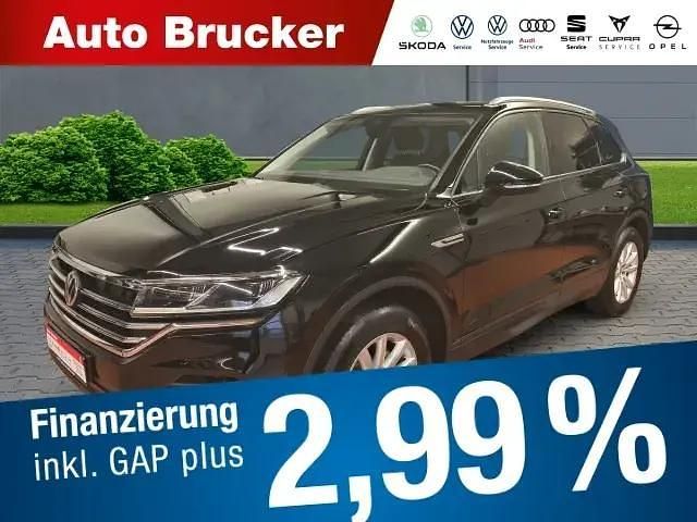Schwarz Gebraucht 2019 VW Touareg Basis SUV | 37.440 € (Fairer Preis) - Bild 1/4