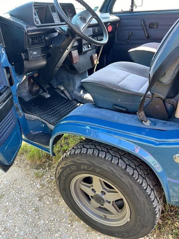 Second-hand VW T3 95 CP (69 kW) 1987 Albastru Van