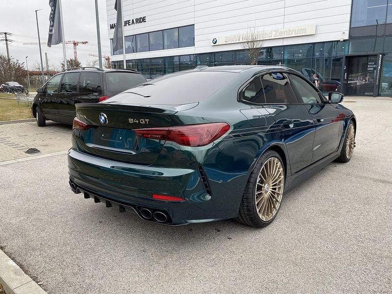 Neu Alpina B4 529 PS (389 kW) 2026 Grün Limousine