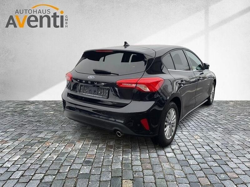 Gebraucht Ford Focus Titanium 125 PS (91 kW) 2020 Schwarz Limousine