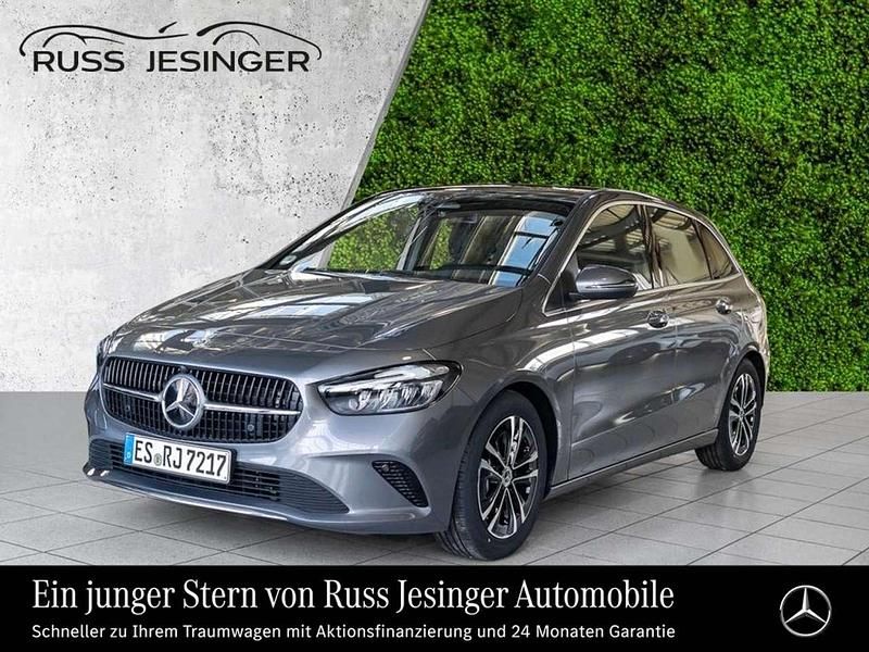 Mountain grey metallic Gebraucht 2025 Mercedes B200 Progressive Van / Kleinbus | 36.850 € (Teuer) - Bild 1/3