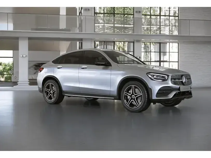 Gebraucht Mercedes GLC400d AMG 330 PS (242 kW) 2022 Metalliclack hightechsilber (metallic) SUV