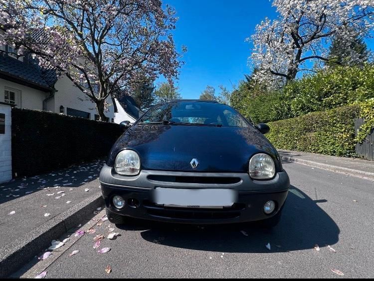 Blau Gebraucht 2002 Renault Twingo Initiale Paris Kleinwagen | 1.850 € (Etwas zu teuer) - Bild 1/4