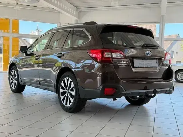 Gebraucht Subaru Outback Sport 175 PS (128 kW) 2017 Braun Kombi