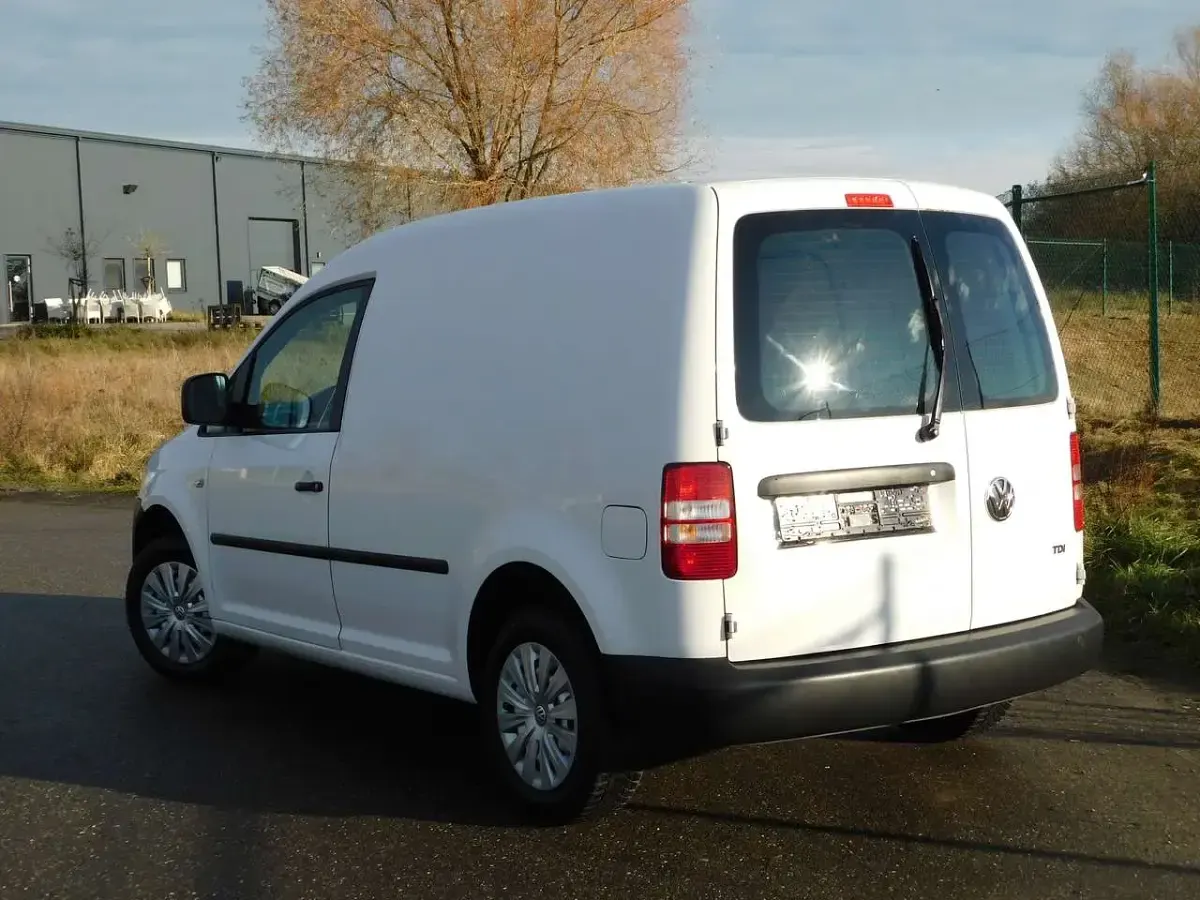Gebraucht VW Caddy 75 PS (55 kW) 2015 Candyweiss Van / Kleinbus
