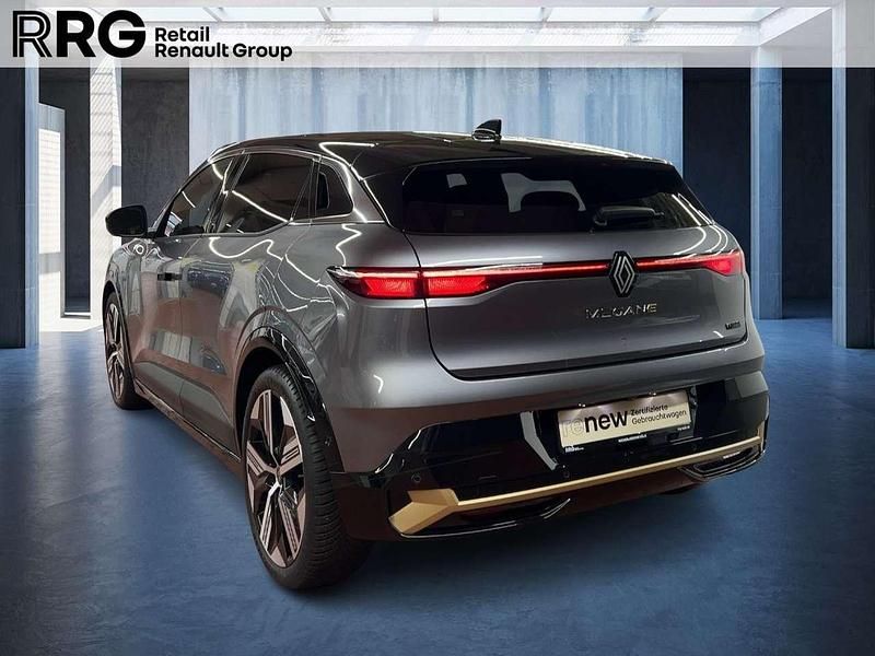 Gebraucht Renault Megane E-Tech Iconic 160 kW (218 PS) 2023 Grau kqg + schwarz gne Kleinwagen