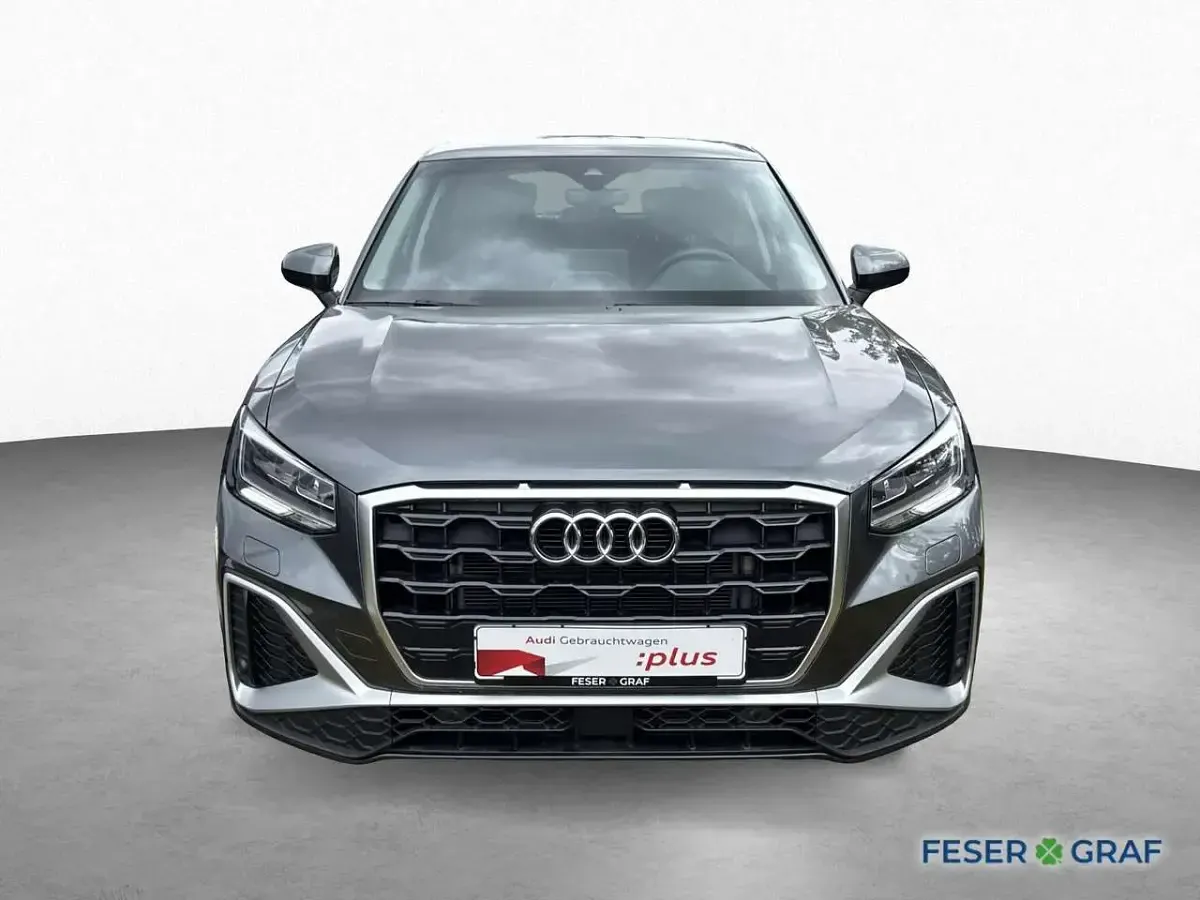 Gebraucht Audi Q2 S-Line 150 PS (110 kW) 2025 Daytonagrau perleffekt SUV