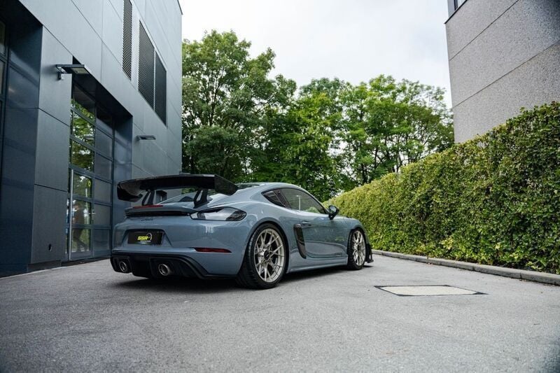 Neu Porsche 718 Cayman GT4 500 PS (367 kW) 2025 Grau Coupé