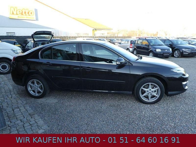Gebraucht Renault Laguna III Expression 140 PS (102 kW) 2011 Schwarz Limousine