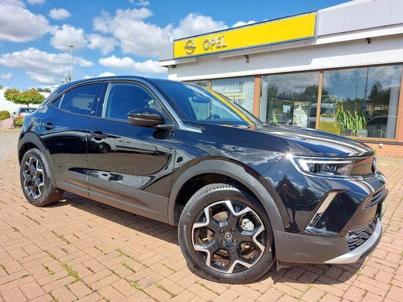 Schwarz Gebraucht 2021 Opel Mokka-e Ultimate SUV | 21.990 € (Teuer) - Bild 1/4