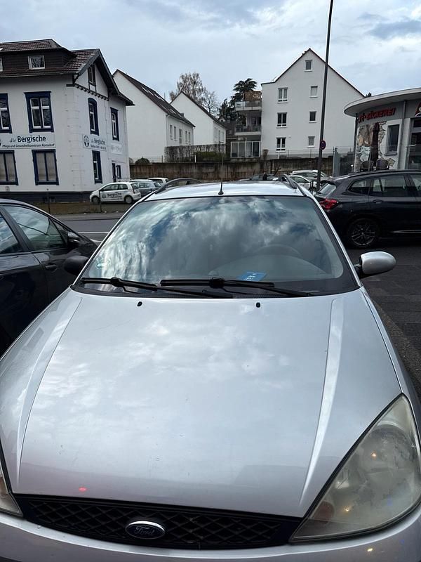 Second-hand Ford Focus 116 CP (85 kW) 2004 Argintiu Break