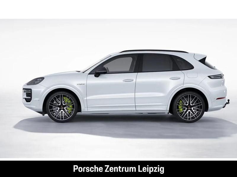 Gebraucht Porsche Cayenne Turbo E-Hybrid 740 PS (544 kW) 2024 Weiss SUV