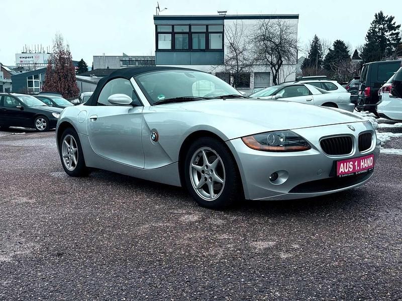 Gebraucht BMW Z4 170 PS (125 kW) 2005 Titansilber metallic Cabrio