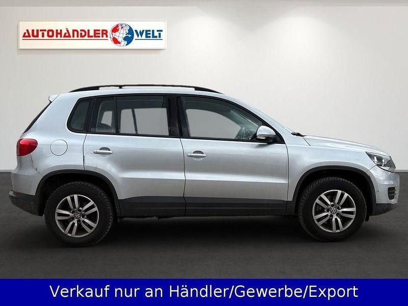 Gebraucht VW Tiguan 122 PS (89 kW) 2012 Silber SUV