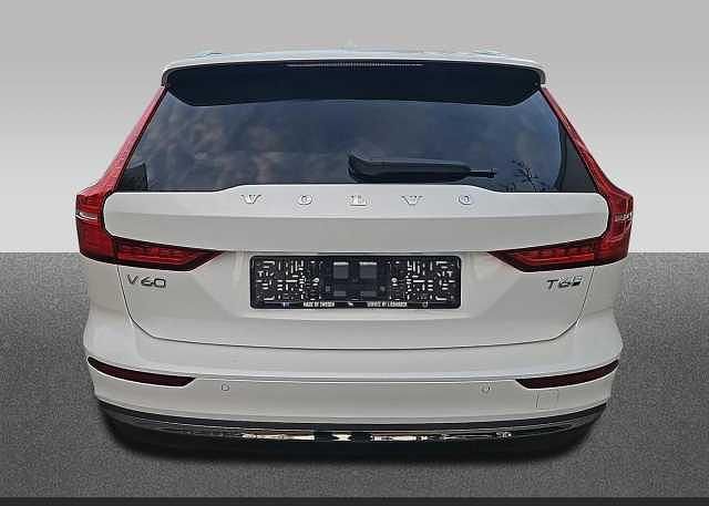 Gebraucht Volvo V60 257 PS (189 kW) 2024 Kombi