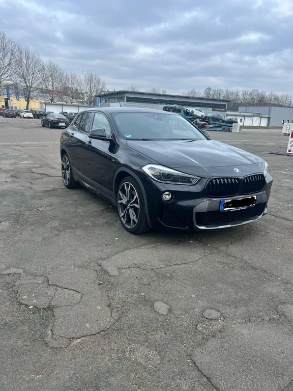 Schwarz Gebraucht 2018 BMW X2 M Sport SUV | 19.200 € (Fairer Preis) - Bild 1/4