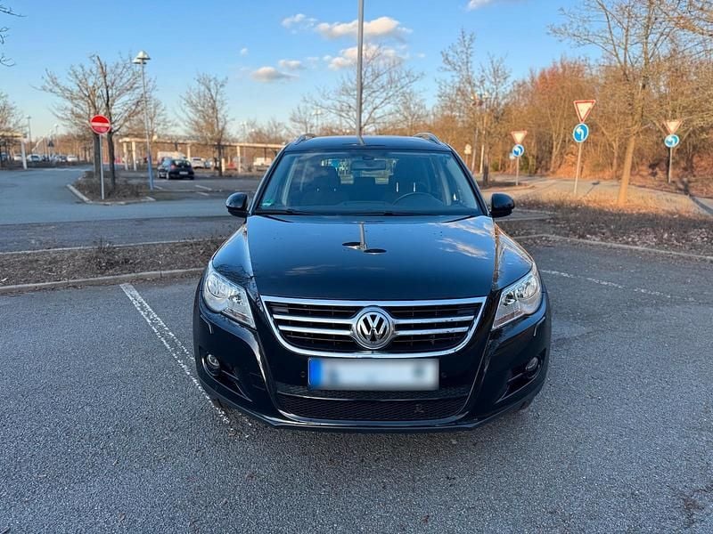 Gebraucht VW Tiguan 150 PS (110 kW) 2011 Schwarz SUV