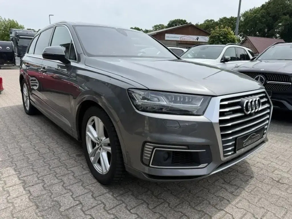 Gebraucht Audi Q7 258 PS (189 kW) 2016 Grau (graphit(meteor)grau) (metallic) SUV