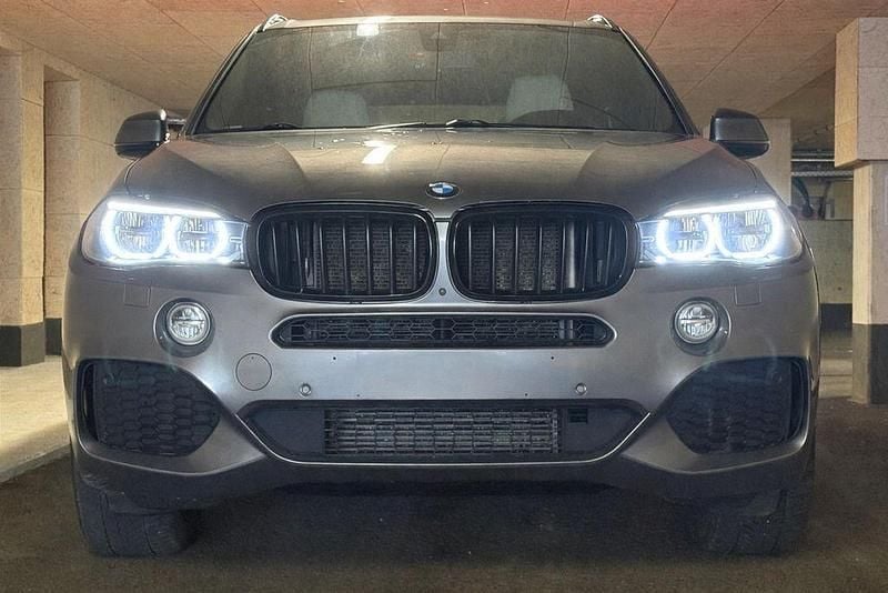 Gebraucht BMW X5 M Sport 258 PS (189 kW) 2018 Grau SUV