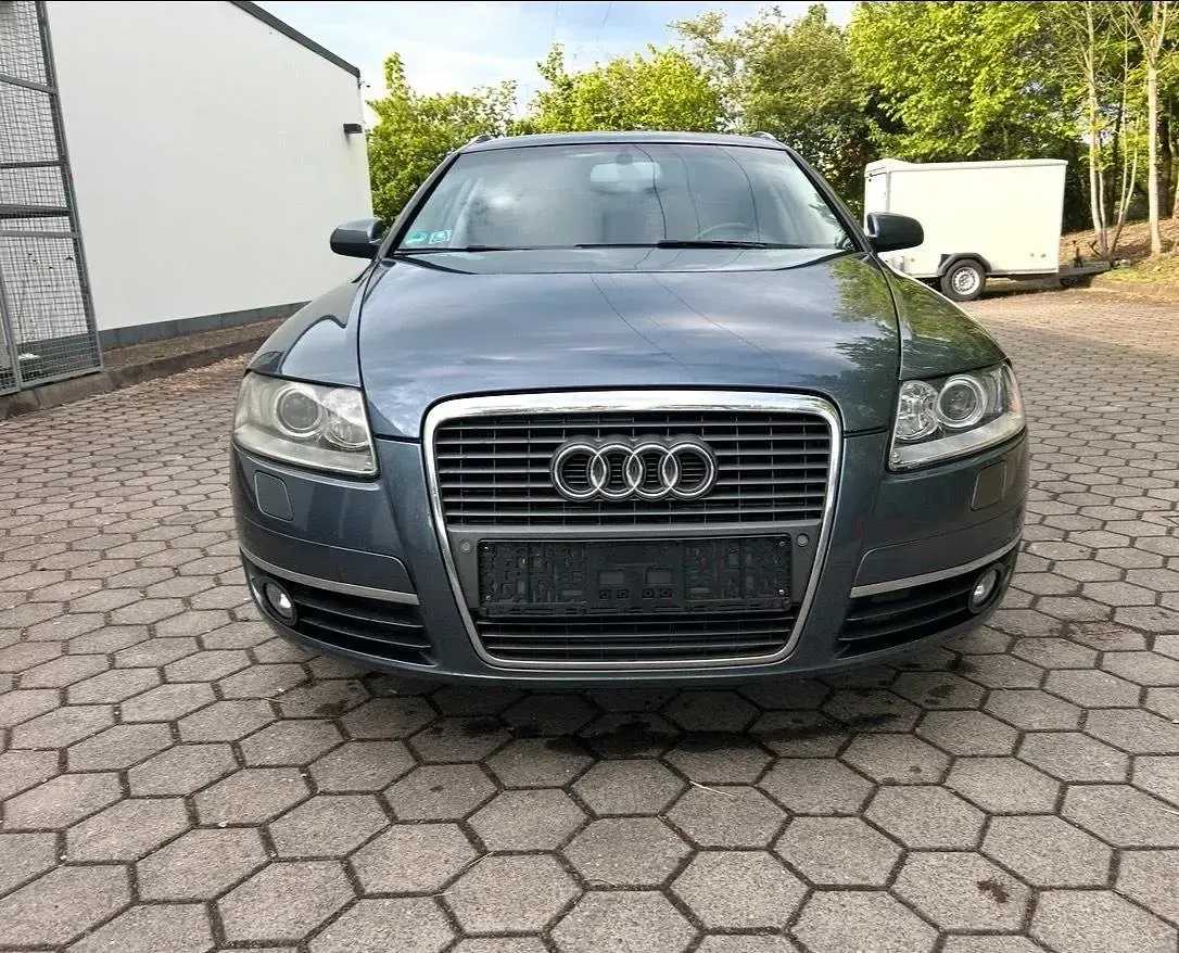 Gebraucht Audi A6 180 PS (132 kW) 2007 Blau Kombi
