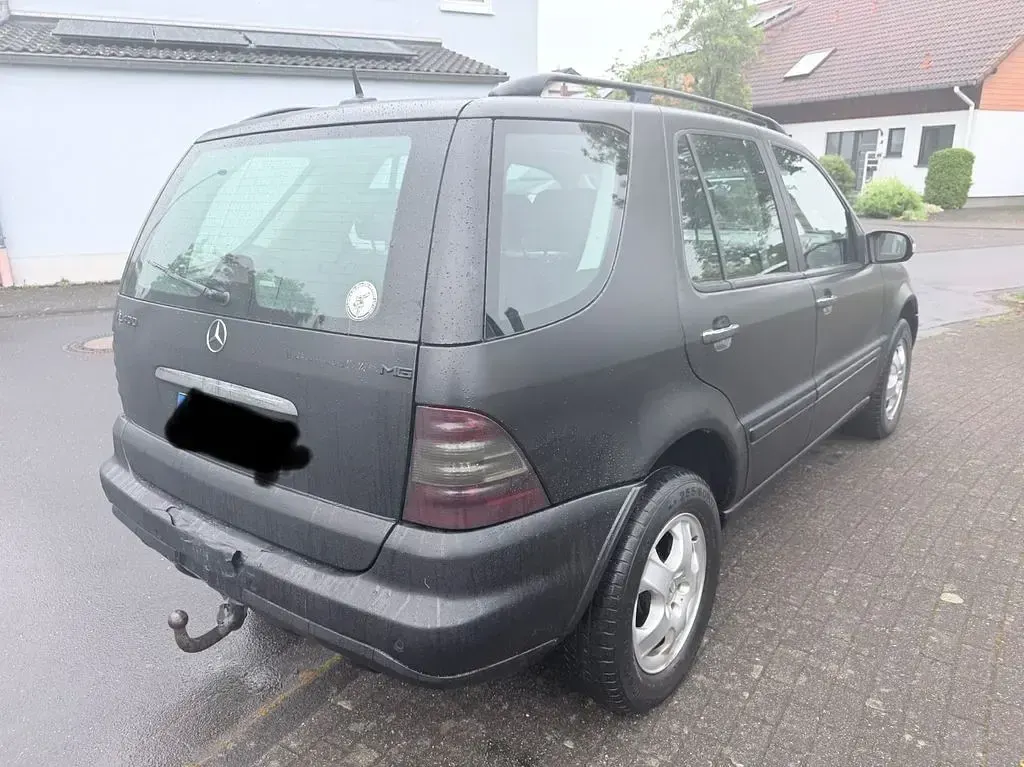 Gebraucht Mercedes ML400 250 PS (183 kW) 2002 Blau SUV