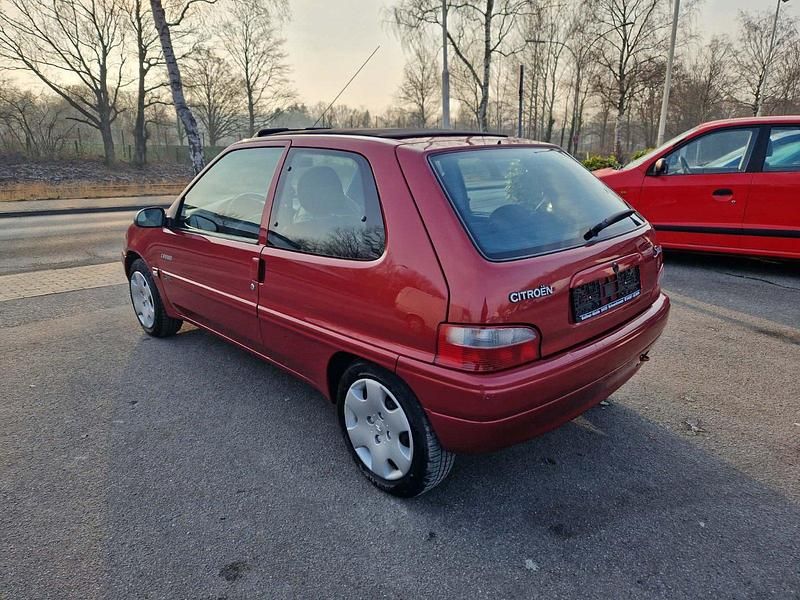 Gebraucht Citroën Saxo 60 PS (44 kW) 2000 Rot Kleinwagen