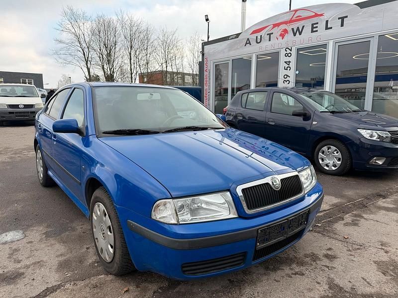 Gebraucht Skoda Octavia 102 PS (75 kW) 2009 Blau Limousine