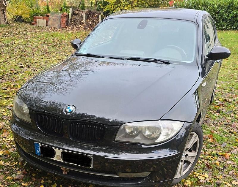 Schwarz Gebraucht 2008 BMW 116 Kleinwagen | 3.999 € (Fairer Preis) - Bild 1/4