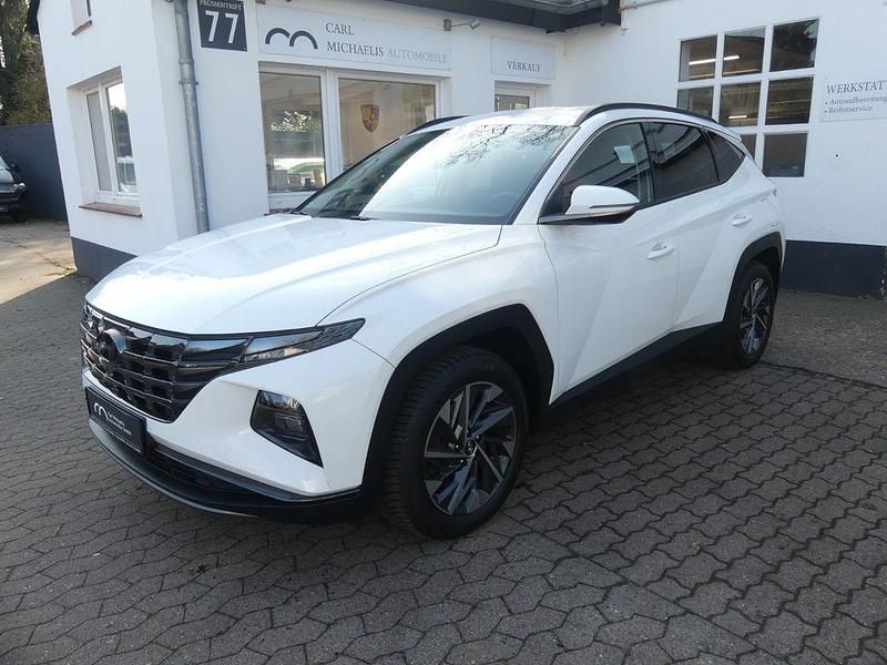 Gebraucht Hyundai Tucson Select 150 PS (110 kW) 2021 Weiß SUV