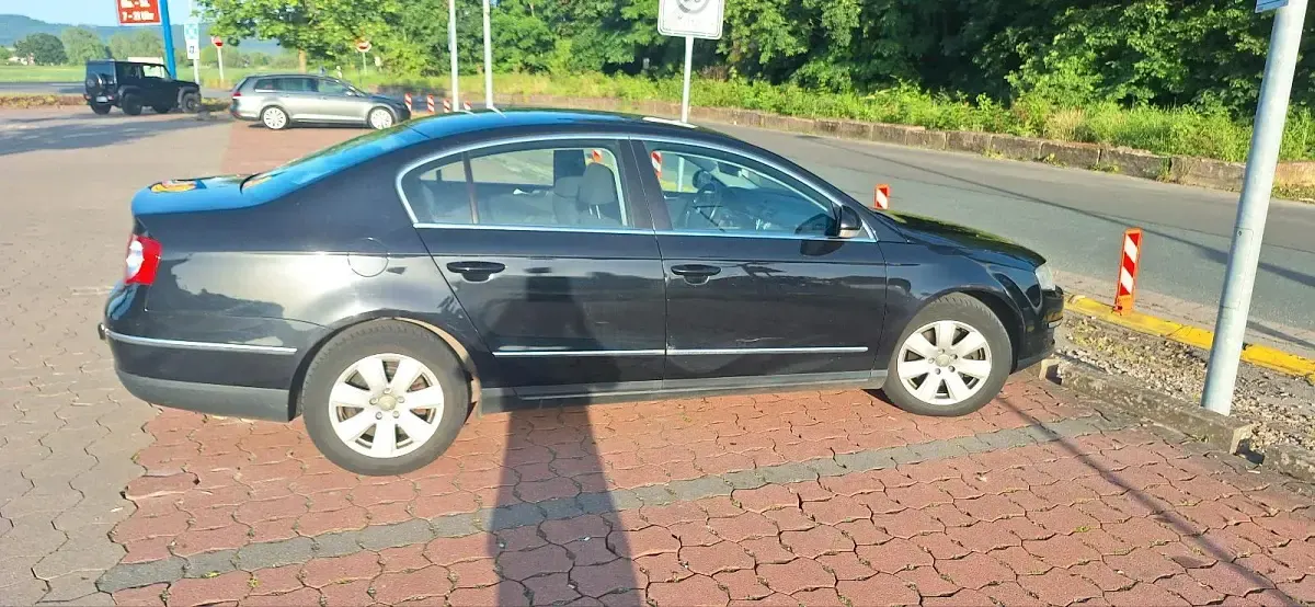 Gebraucht VW Passat 160 PS (117 kW) 2009 Schwarz Limousine