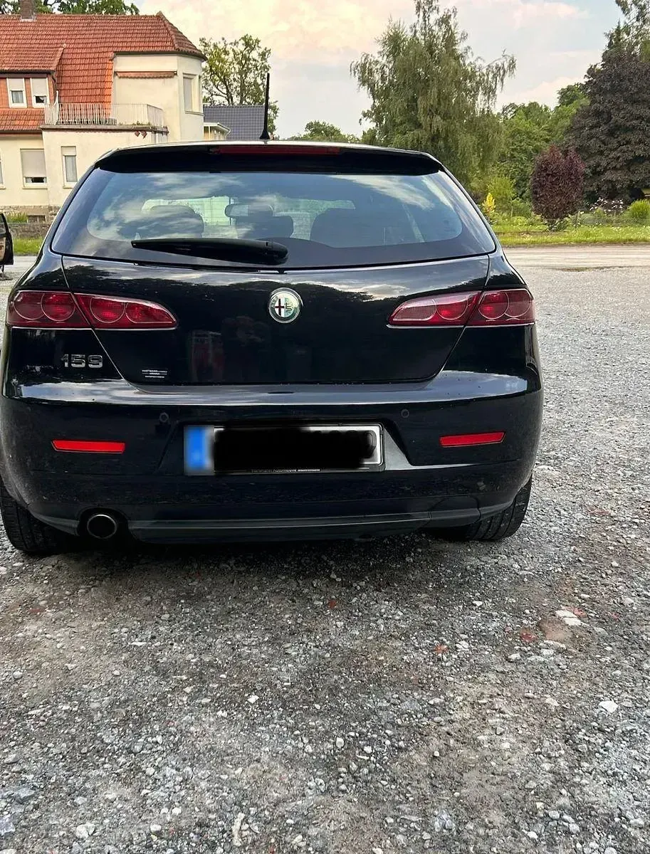 Gebraucht Alfa Romeo 159 136 PS (100 kW) 2012 Schwarz Kombi