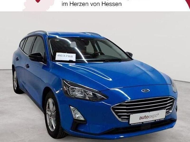Blau Gebraucht 2021 Ford Focus Cool & Connect Limousine | 11.789 € (Superpreis) - Bild 1/4