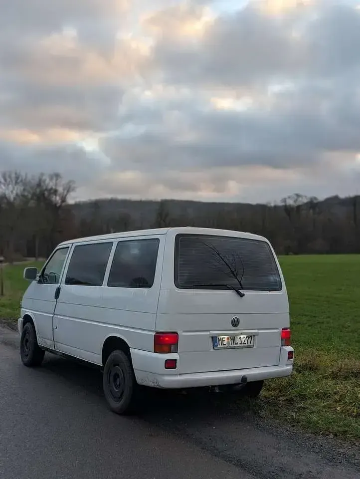 Gebraucht VW Caravelle 116 PS (85 kW) 1998 Weiß Van