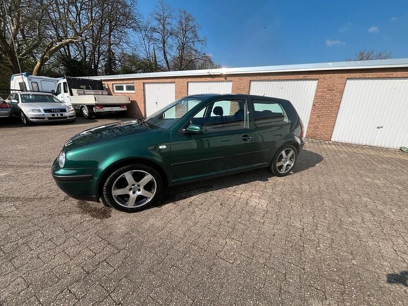 Gebraucht VW Golf IV 75 PS (55 kW) 2002 Grün Kleinwagen