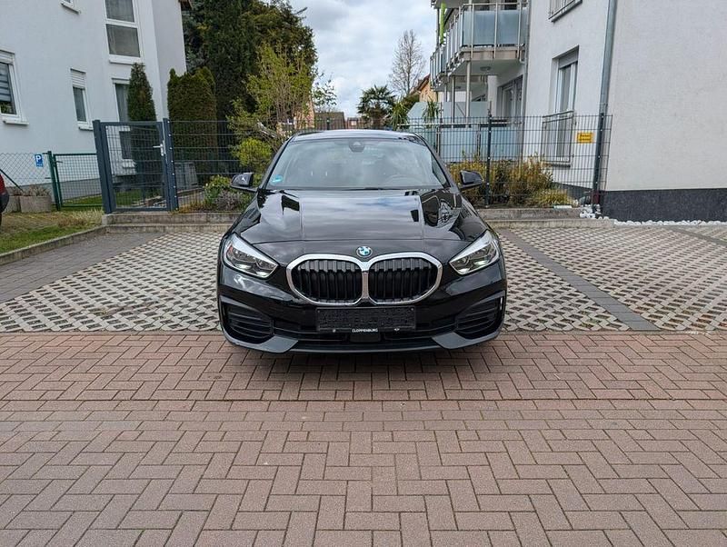 Gebraucht BMW 118 140 PS (102 kW) 2020 Schwarz Kleinwagen