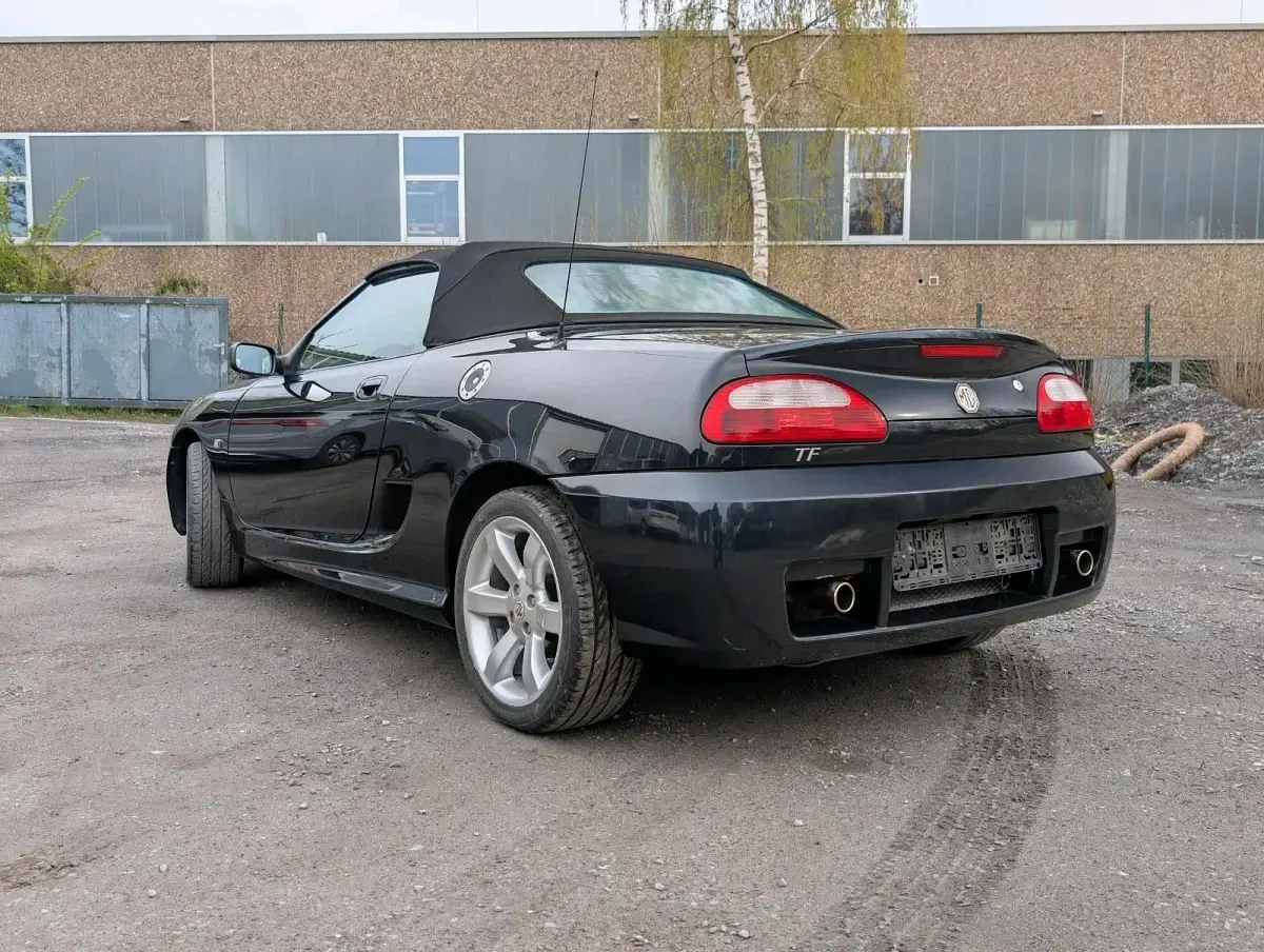 Käytetty MG TF 136 HP (100 kW) 2002 Andere farben Avoauto
