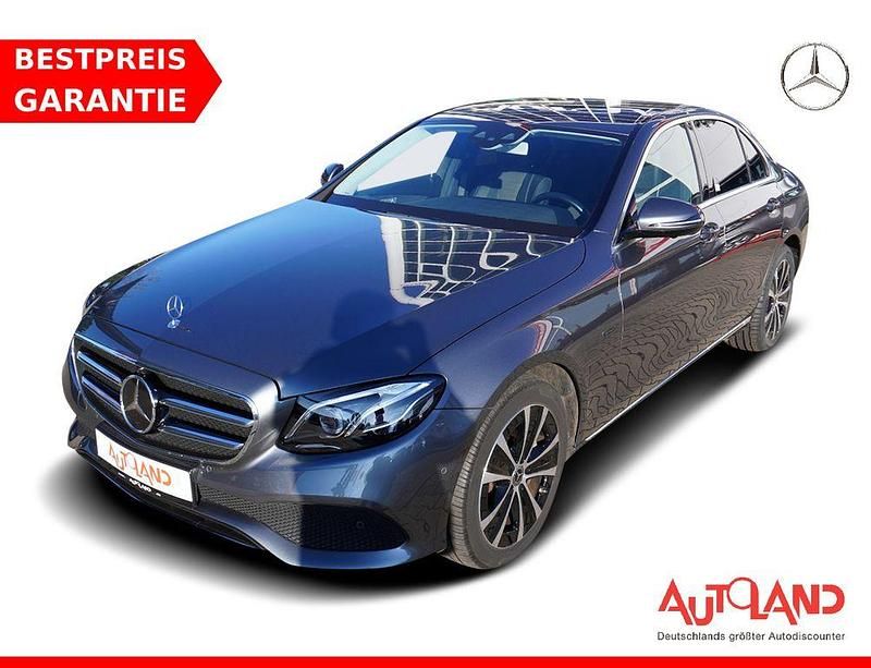 Grau Gebraucht 2019 Mercedes E300 Limousine | 30.990 € (Guter Preis) - Bild 1/4