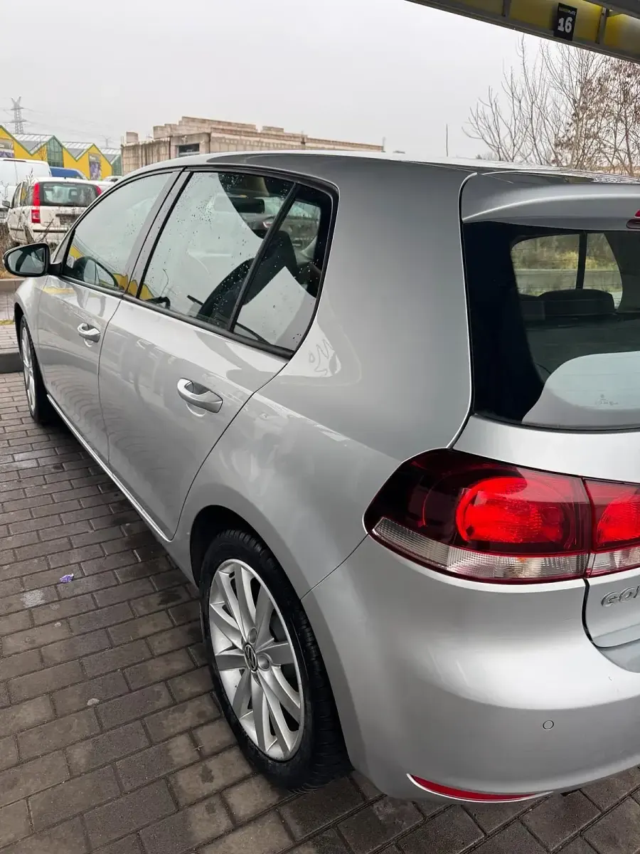 Gebraucht VW Golf VI 122 PS (89 kW) 2009 Silber Kombi