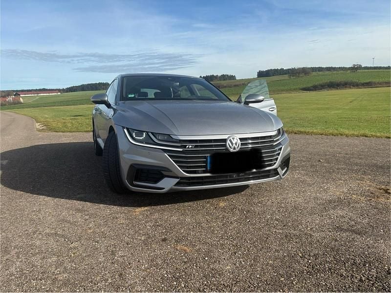 Gebraucht VW Arteon R-line 190 PS (139 kW) 2018 Silber Kleinwagen