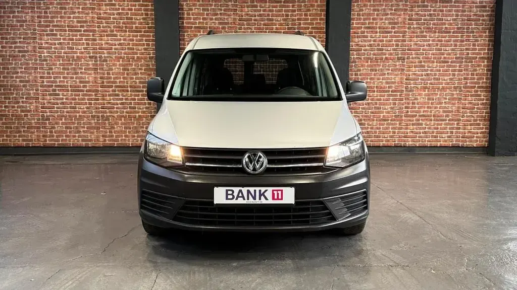 Gebraucht VW Caddy Maxi Comfortline 102 PS (75 kW) 2015 Silber Van / Kleinbus