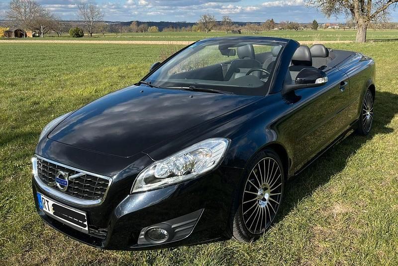 Gebraucht Volvo C70 Kinetic 177 PS (130 kW) 2011 Schwarz Cabrio