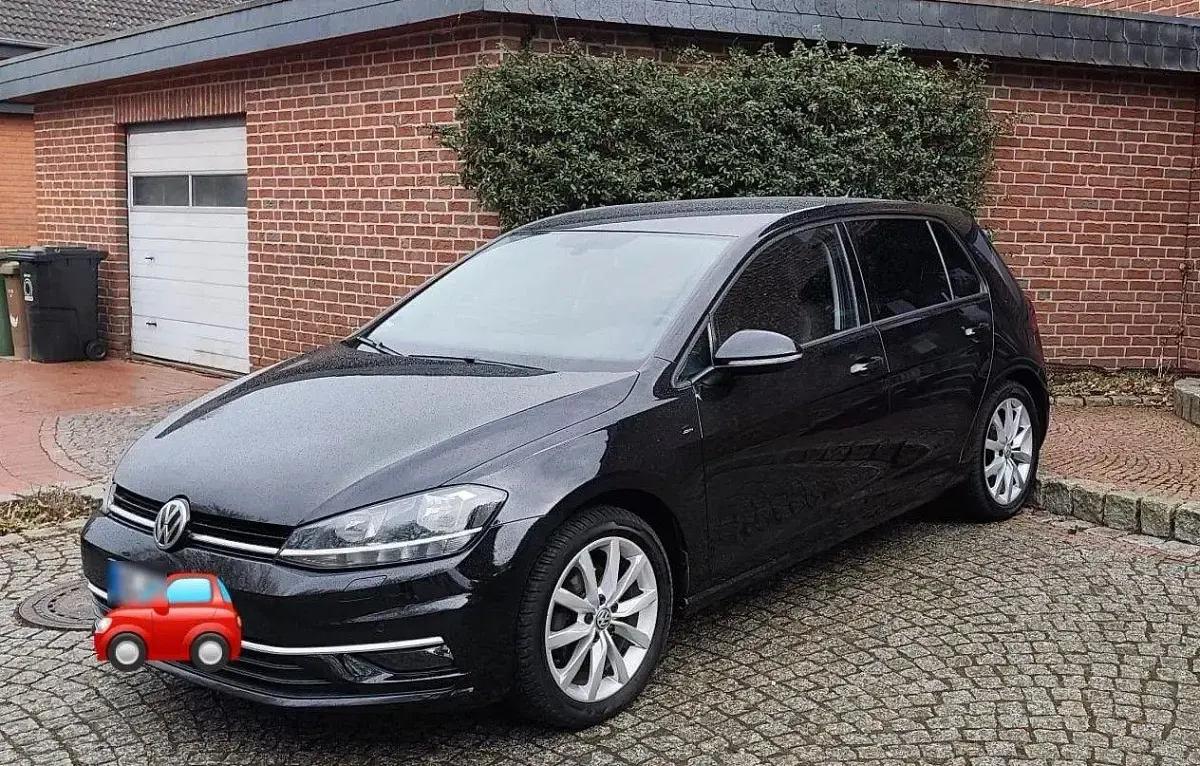 Gebraucht VW Golf VII Join 116 PS (85 kW) 2019 Schwarz Limousine