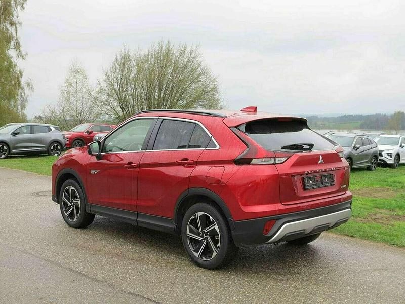 Gebraucht Mitsubishi Eclipse Cross Plus 188 PS (138 kW) 2022 Dynamic rot SUV