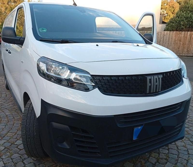 Weiß Gebraucht 2024 Fiat Scudo Van / Kleinbus | 13.000 € - Bild 1/4