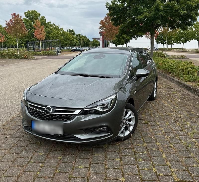 Grau Gebraucht 2018 Opel Astra Innovation Kombi | 8.900 € (Superpreis) - Bild 1/4